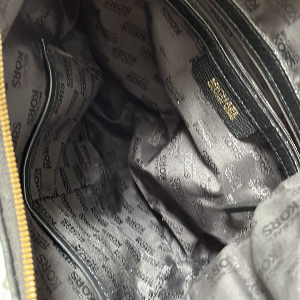 Michael Kors signature, black and brown hobo - Picture 5 of 6